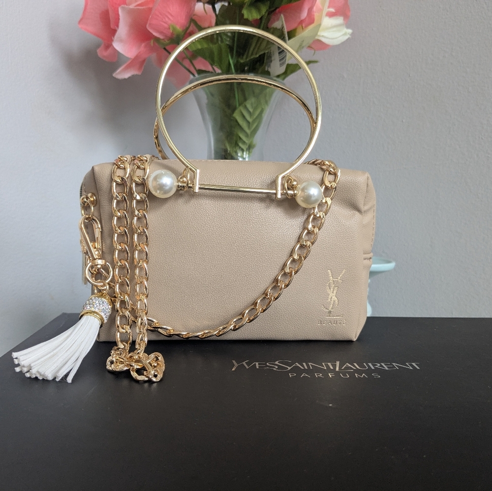 Yves Saint Laurent Beige Handbag with Gold Accents - Picture 13 of 13